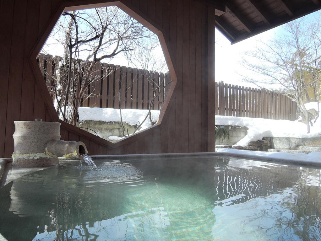 Kusatsu Onsen Hotel Village Exterior photo